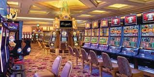 Philippines player reviewing payout details before confirming a 10 ph withdrawal